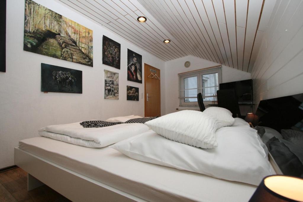 Hotel Artfarm Wiehl Ruang foto
